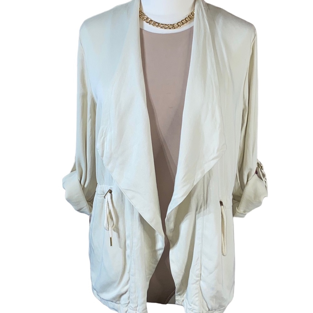 Peace & Pearls Ivory Cream Open Drawstring Cinch Waist Adjustable Sleeve Jacket